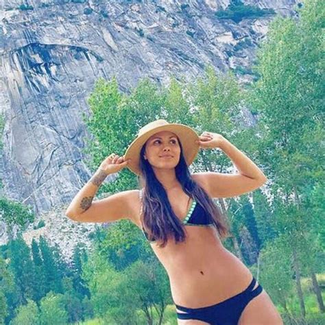 7 Hot Sexy Olivia Olson Bikini Pics