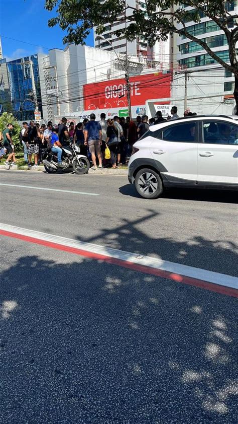 Morre Homem Baleado Ao Tentar Impedir Rapto De Mulher Em Academia Na