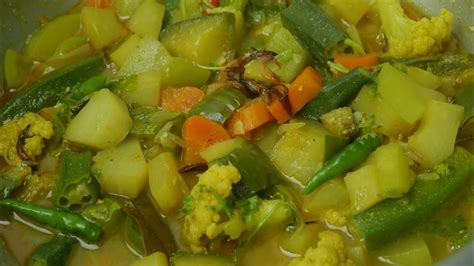 শীতের পাঁচমিশালী সহজ সবজি রেসিপি । Winter Easy Mixed Vegetables Recipe