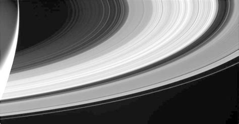 The last photos of Cassini in the Saturn mission