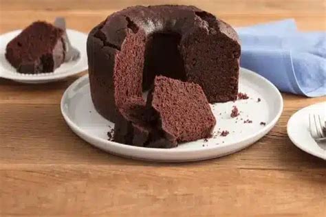 Bolo De Chocolate Simples Receitinhas Caseiras