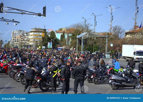 Estación 2016 Varna Bulgaria De La Motocicleta De La Abertura