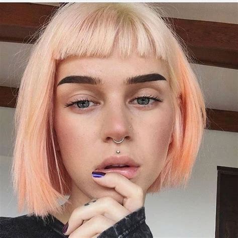 Pin By David Connelly On Bleached Blonde With Dark Eyebrows 02 Peach Hair Hair Inspiration