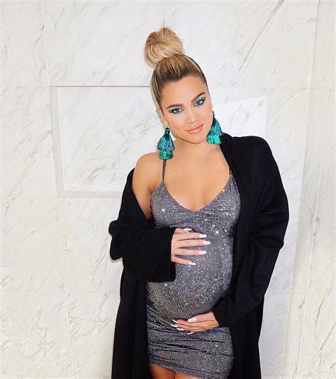 Khloe Kardashian Says She Wants Daughter To Be A Singer And Kim Will