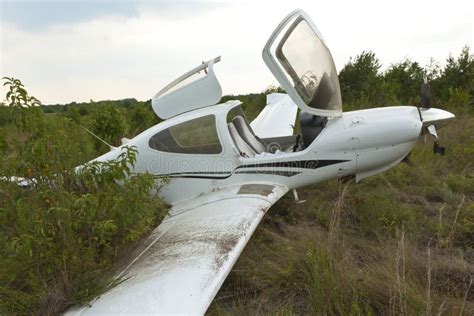 Small Airplane Crash stock photo. Image of personal, destroyed - 16798114