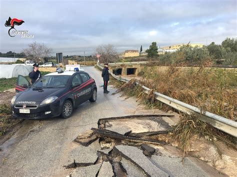 Maltempo In Sicilia Numerosi Soccorsi Nel Siracusano Famiglia