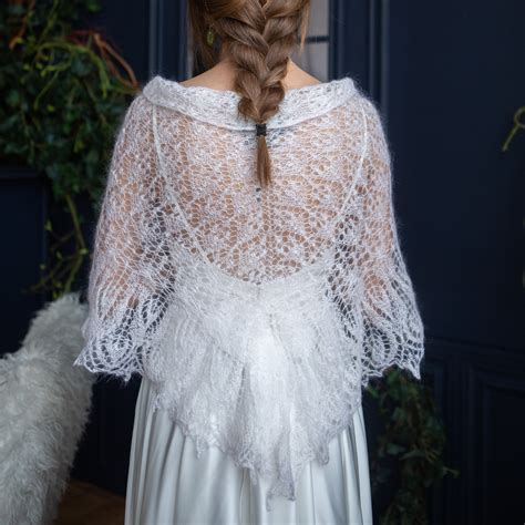 Bridal Shawl White Lace Wedding Shawl Bridal Capelet Etsy