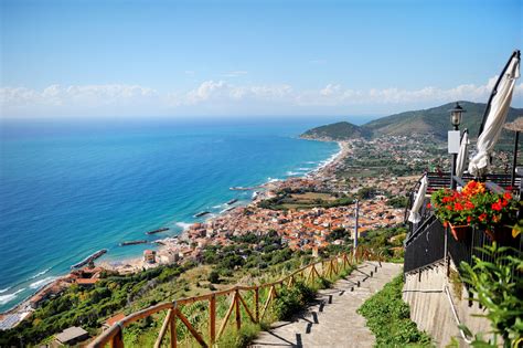 Le 7 Spiagge Più Belle Della Campania Vivere Il Mare