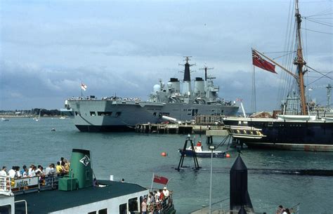 Lbr The View Of Hms Ark Royal R During Navy Day Flickr