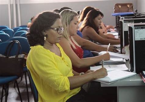 Educadores Da Semed Aprendem A Usar Plataforma Online Para Registro De