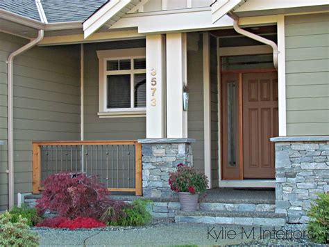 Exterior Paint Colour With Green Siding Dark Cream Trim And Beige With