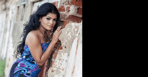 Sri Lankan Hot Gossip අප කලලනග සපර පනතර hot photos