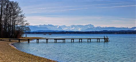 Schneeberge Hinter Dem See Starnberger See Panorama Aufn Flickr