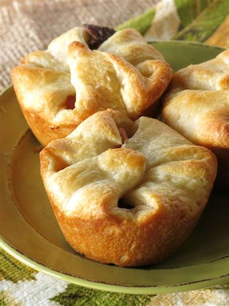 Mini Beef Pot Pies With Crescent Rolls The Dinner Mom