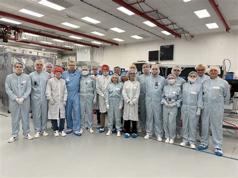 Harnessing Machine Learning for Breakthroughs with High-Power Lasers ... 