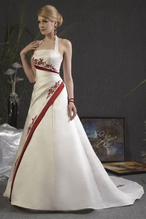 Pin By Noviamor Australia On Hot Peace Red White Wedding Gowns Red