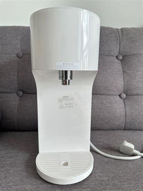 Xiaomi Viomi Water Dispenser 4L Smart Instant Hot Water TV Home Appliances Kitchen