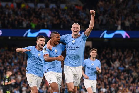 L Arsenal Consegna La Premier League Al Manchester City Primo Tassello