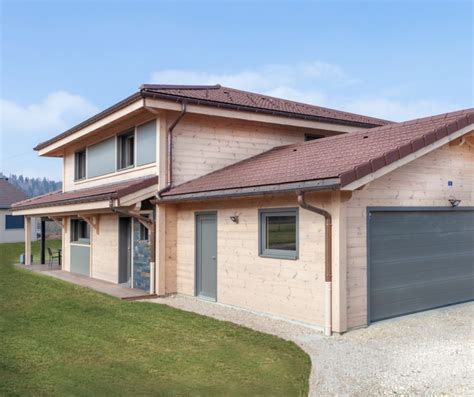 Finn Est Constructeur De Maisons Bois Dans Le Doubs