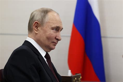 Just In Vladimir Putin Sworn In For Record Fifth Term As Russian