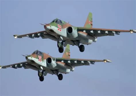 Su 25 Kampfflugzeuge der russischen Luft und Raumfahrtstreitkräfte