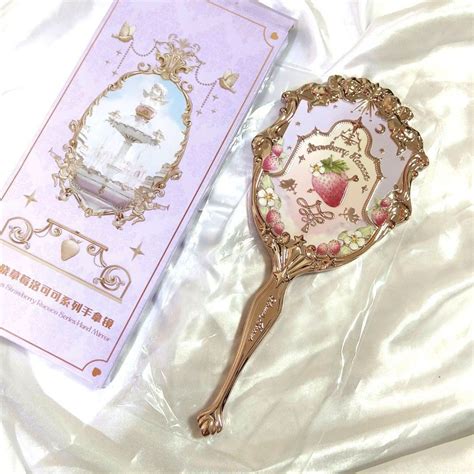 Flower Knows Mirror Strawberry Rococo Series Hand Mirror Wisteria