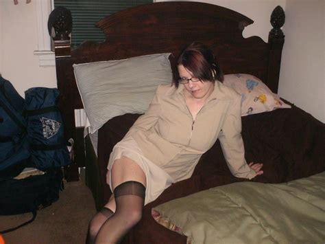 Hot Amateur Milf Glasses Porn Pic