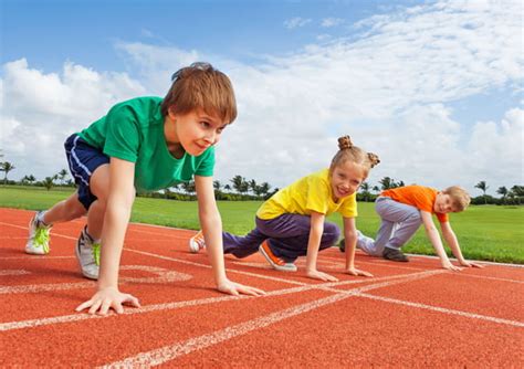 Hai sã facem atletism pe stadionul Municipal din Vaslui Vremea