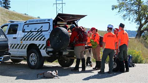 Hikers find body near Pinewood Reservoir