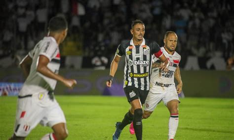 Santos vence Botafogo SP golaço de Otero na estreia do Paulistão