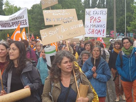 Tarbes 1500 personnes à la marche Pour les libertés contre le