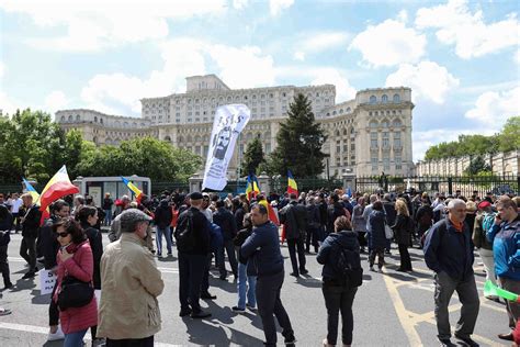 Dosar Penal I Amenzi Dup Protestul Aur De La Parlament Jandarmeria