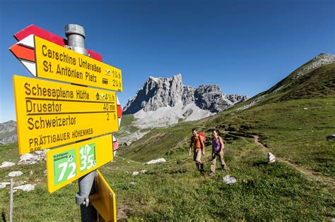 Wandern Pr Ttigauer H Henweg Etappe Von Der Carschinah Tte Zur