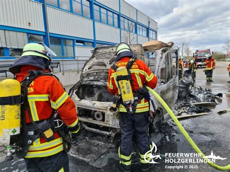 Meldung Fahrzeug Im Vollbrand Feuerwehr Holzgerlingen