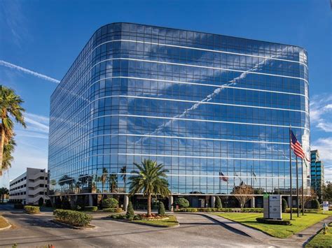 Tampa Office Building Commands 52m Commercial Property Executive