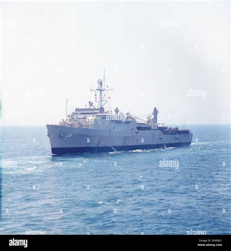 Dock Landing Ship Uss Anchorage Lsd Underway In The Pacific