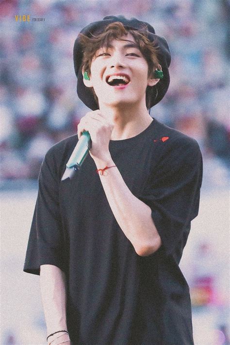 Taehyung Smile Wallpapers - Wallpaper Cave