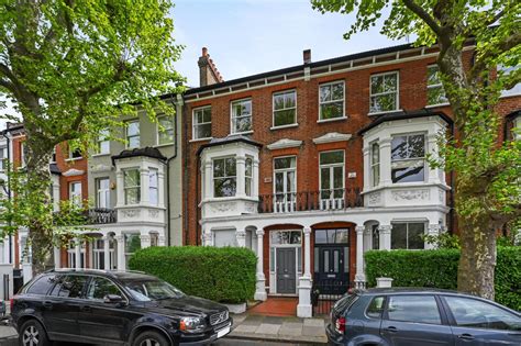 Property In Luxemburg Gardens London W6