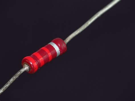 222 | Old composition resister. Red is 2. 22 plus 2 zeros eq… | Flickr