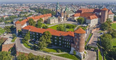 Wawel Z Dzieckiem Zwiedzanie Dzieciochatki Pl