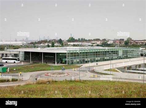 Ebbsfleet International Station At Ebbsfleet Hi Res Stock Photography