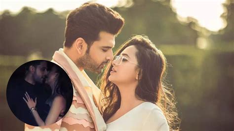 Karan Kundrra And Tejasswi Prakash Make Heads Turn With Their Steamy