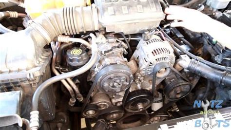 02 Jeep Liberty Engine