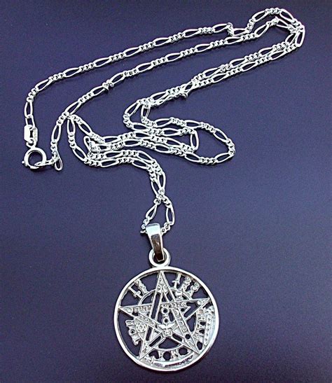 Cadena Y Dije De Tetragramaton Pentagrama En Plata En