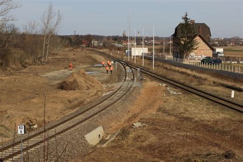 Remont linii kolejowej ze Świdnicy do Jedliny Zdrój stan prac na