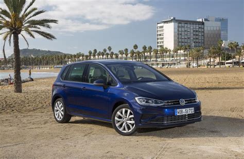 Album photo Volkswagen Golf Sportsvan restylée essai 2017 Autonews