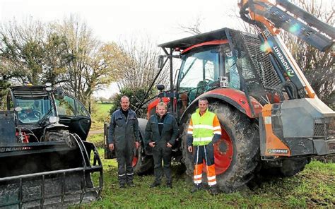 Chantier D Lagage En Vue De Larriv E De La Fibre Optique Landeleau