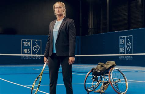 J O 2024 rencontre avec Pauline Déroulède triple championne de