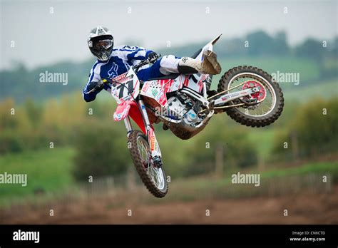 Motocross Rider Spectacularly Flies With Leg Off On A Yamaha Engined