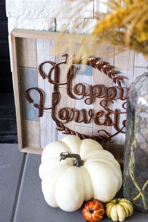 Harvest Living Room Decor and a Giveaway - Bless'er House